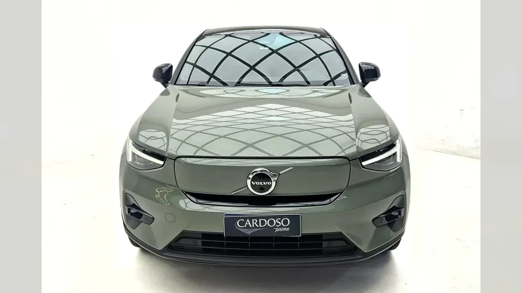 Volvo C40 Recharge - Imagem 2