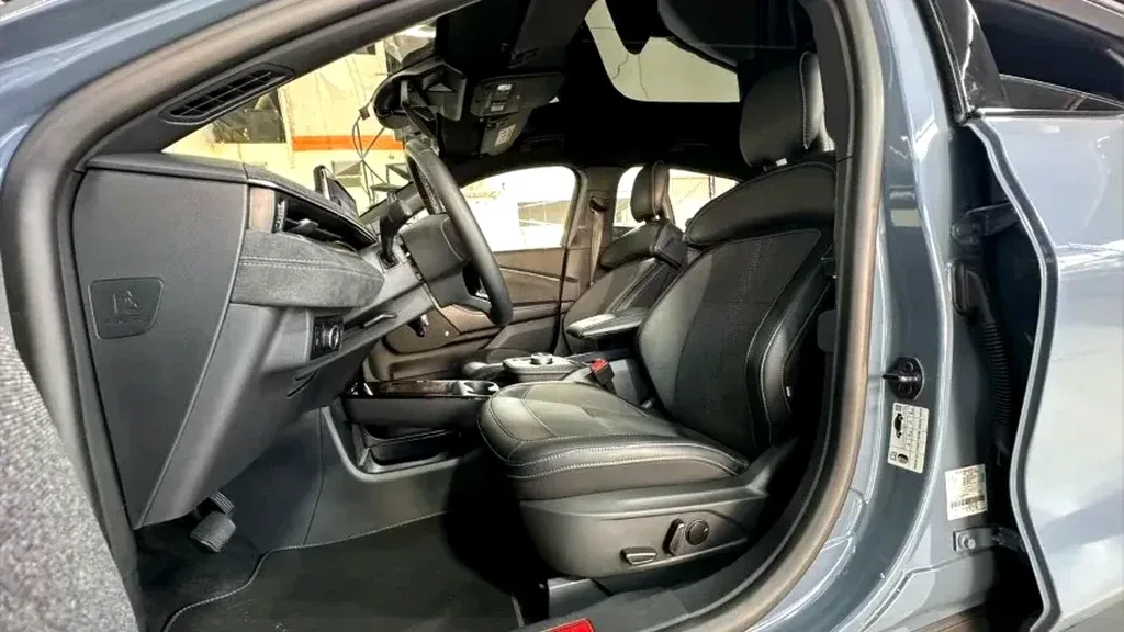 Ford Mustang Mach-e - Imagem 9