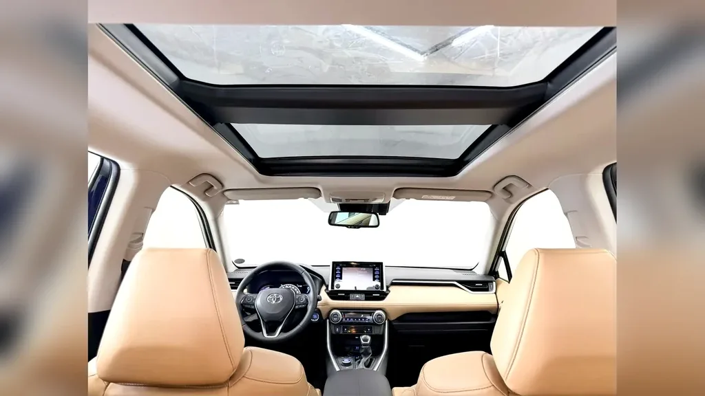 Toyota Rav4 EV - Imagem 8