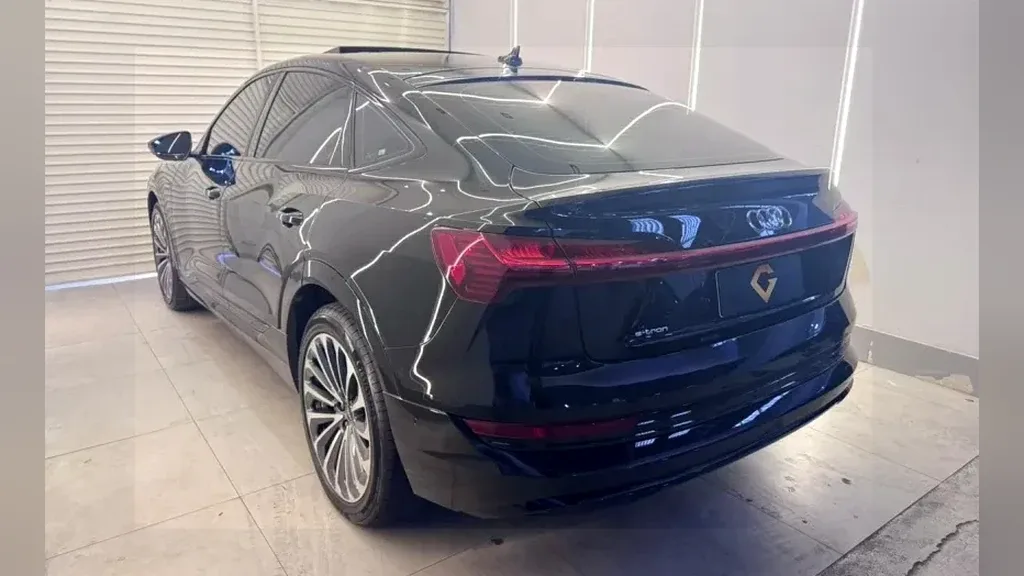 Audi E-tron - Imagem 8