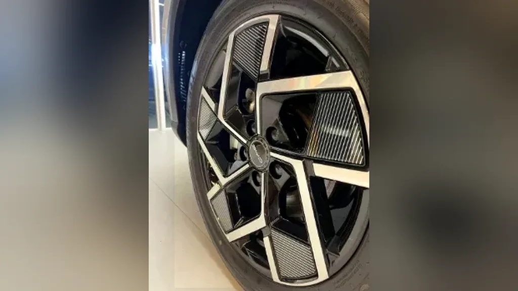 BYD Yuan Plus - Imagem 9
