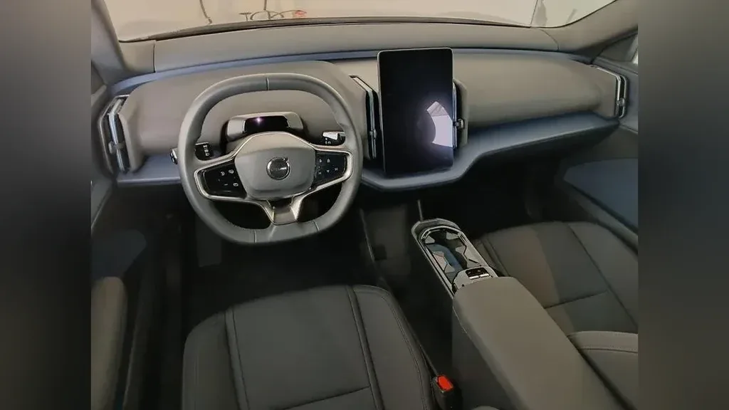 Volvo EX30 - Imagem 13