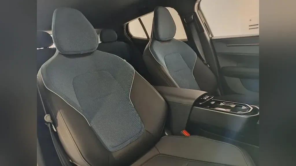 Volvo EX30 - Imagem 15