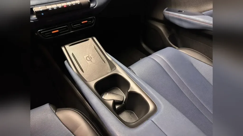 BYD Dolphin - Imagem 12
