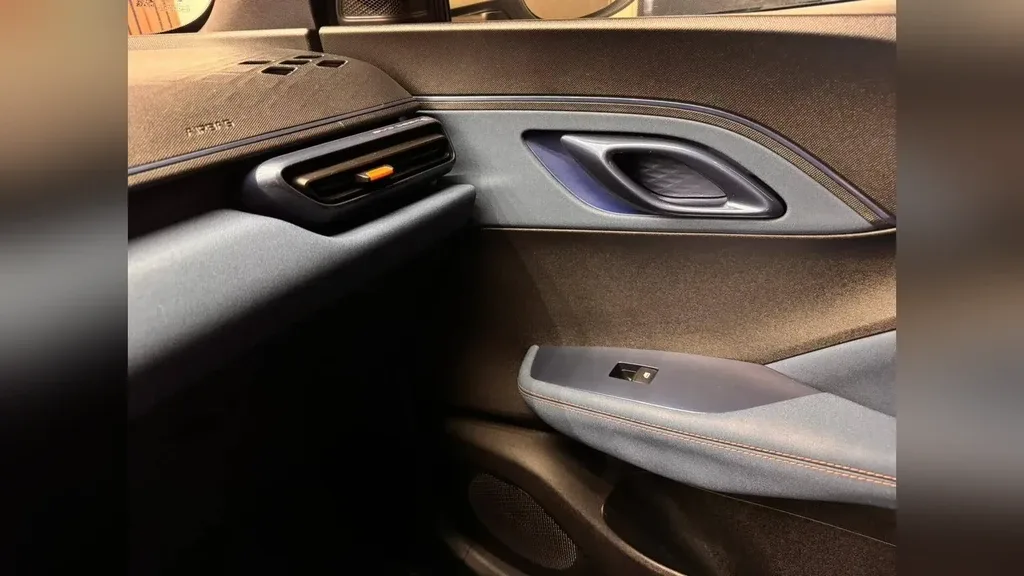 BYD Dolphin - Imagem 13