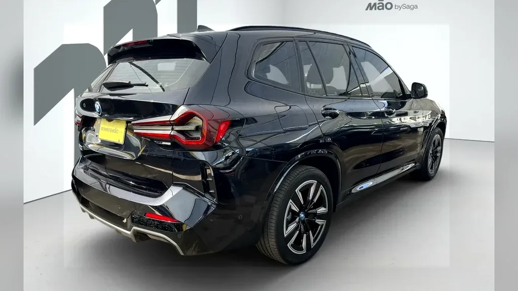BMW IX3 - Imagem 3