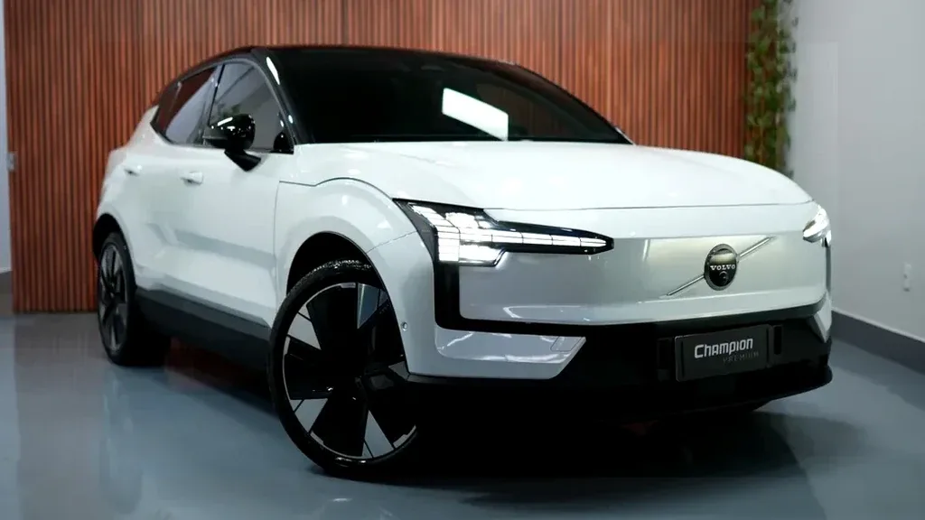Volvo EX30 - Imagem 3
