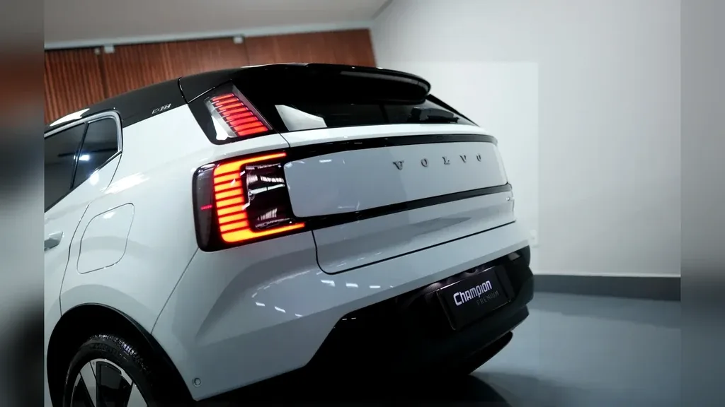 Volvo EX30 - Imagem 6