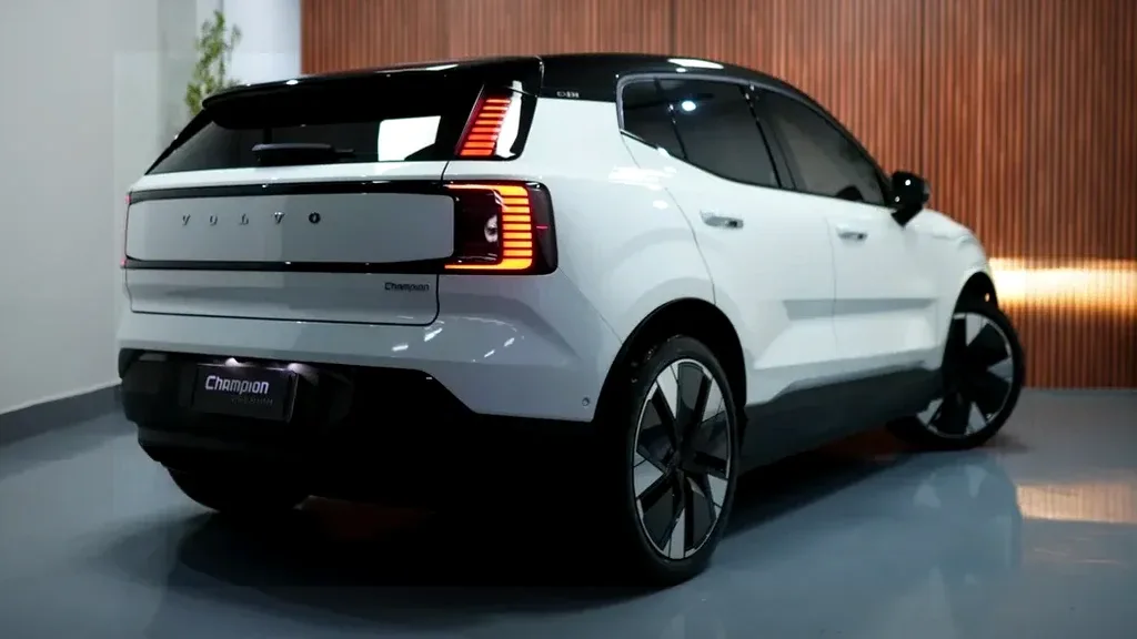 Volvo EX30 - Imagem 7