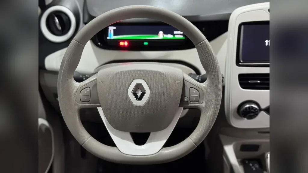 Renault Zoe Z.e. - Imagem 13