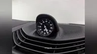 Porsche Taycan - Miniatura 14