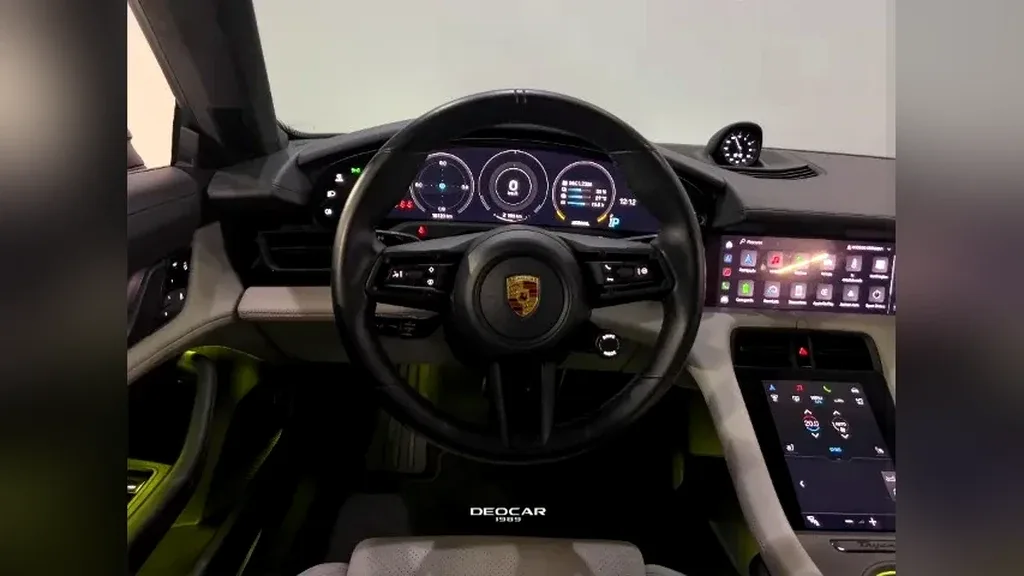 Porsche Taycan - Imagem 10
