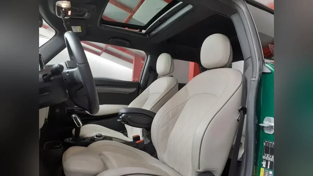 Mini Cooper SE - Imagem 7