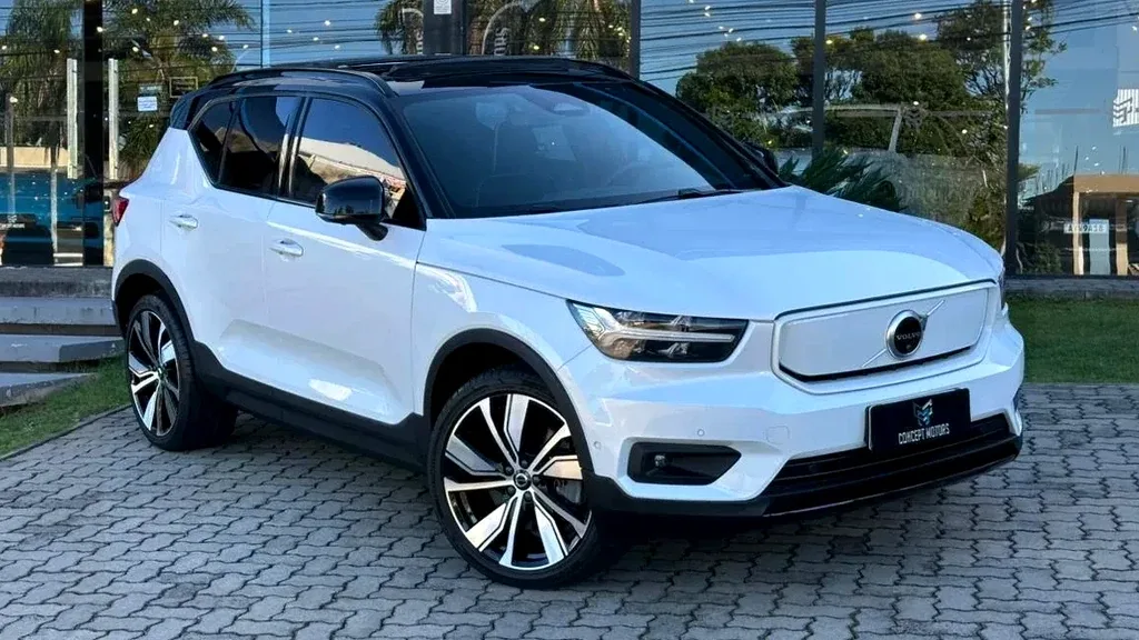 Volvo XC40 Recharge - Imagem 2