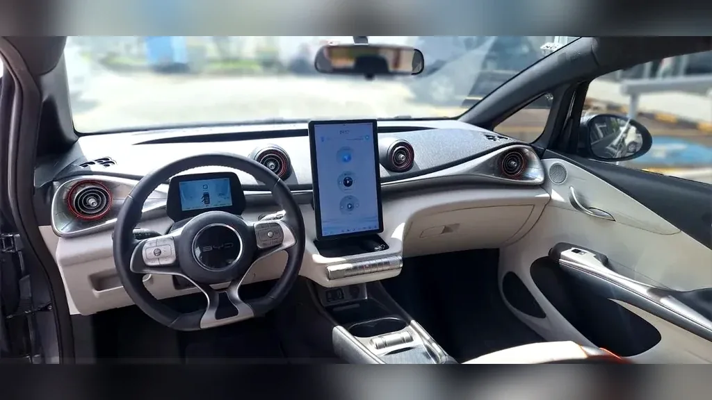 BYD Dolphin - Imagem 7