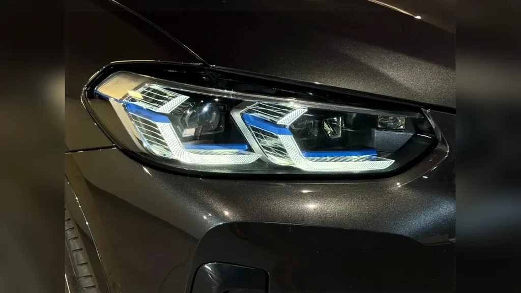 BMW Ix - Imagem 7