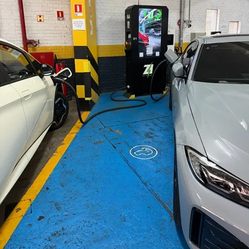 Foto 3 da estação Garage Gigante Zeta Uno