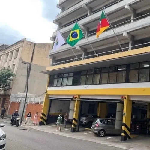 Foto 2 da estação Garage Gigante Zeta Uno