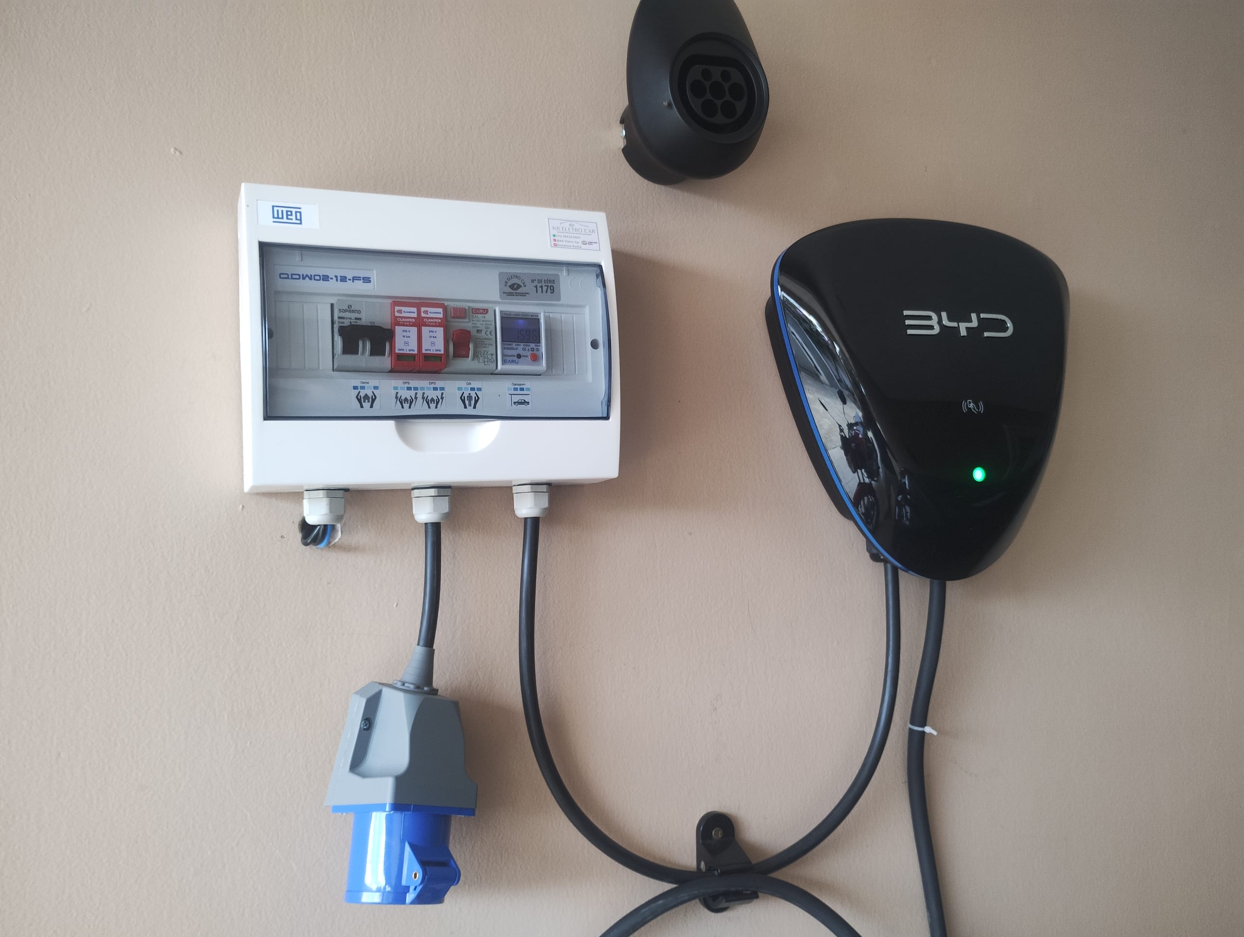 Foto 1 da estação Wallbox BYD